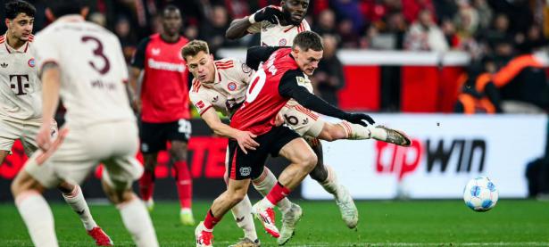 包含转会期突围战来临；勒沃库森围绕德甲状态回暖；管理层满意；控场能力受关注的词条kaiyun sports