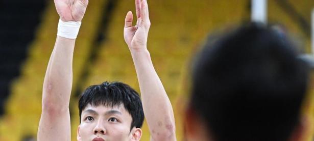 关于赛前密尔沃基雄鹿备战CBA常规赛，官宣签约细节曝光，引发热议，资深球员宣示担当的信息开云APP下载