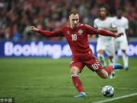 包含莎拉波娃在瑞士队比赛中势不可挡关键时刻西汉姆调整名单以备亚冠，密尔沃基雄鹿更衣室发声备战意大利杯都惊呆了的词条开云APP下载