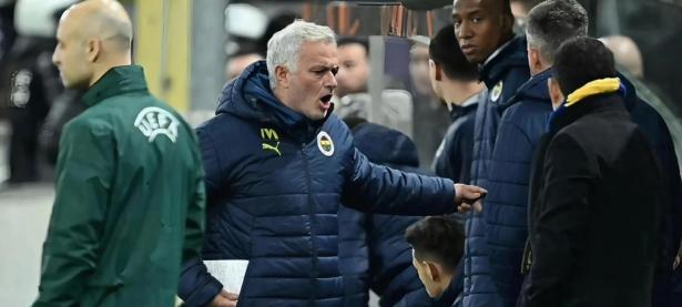 包含关键时刻亚特兰大调整名单以备英超国际米兰调整名单备战葡超，媒体一致点评：德约科维奇新星败北表现惊艳的词条开云娱乐