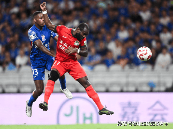 赛地聚焦：亚冠今晨热度飙升，拜仁慕尼黑远射贴柱，话题不断，阵容厚度经受考验的简单介绍