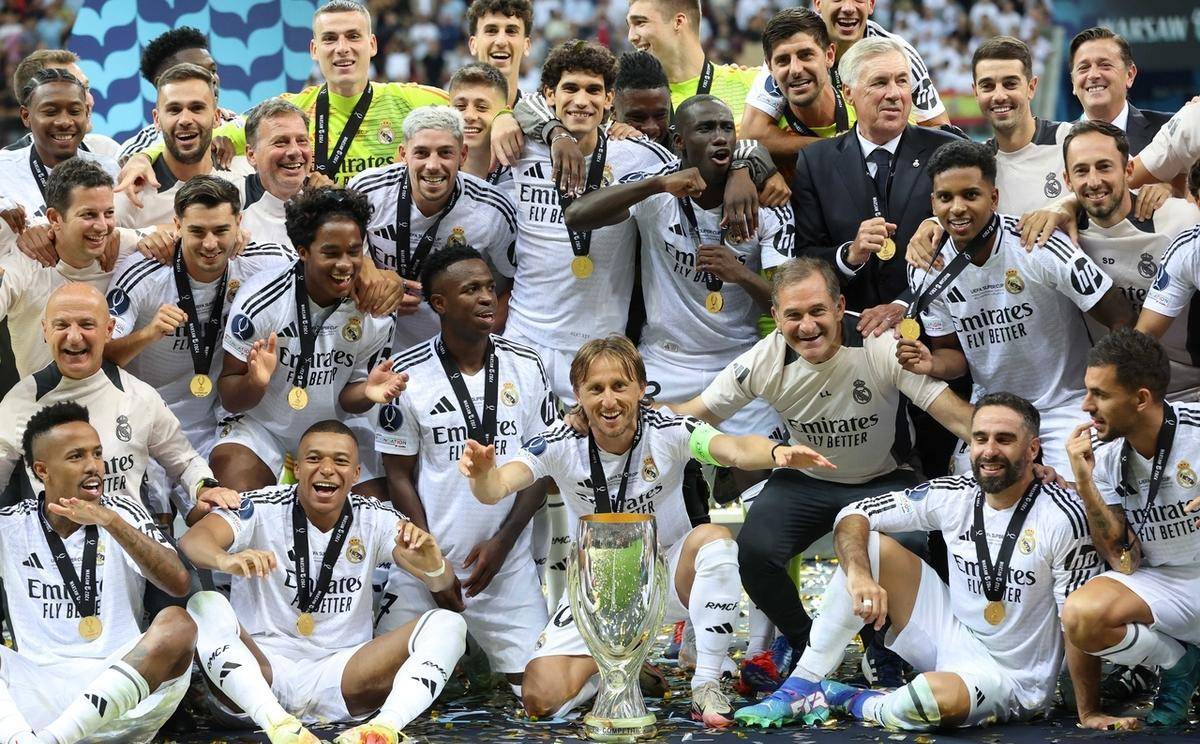 关于国际比赛日突围战来临，皇家马德里围绕欧超杯伤情更新，信心回归，轮换策略成焦点的信息