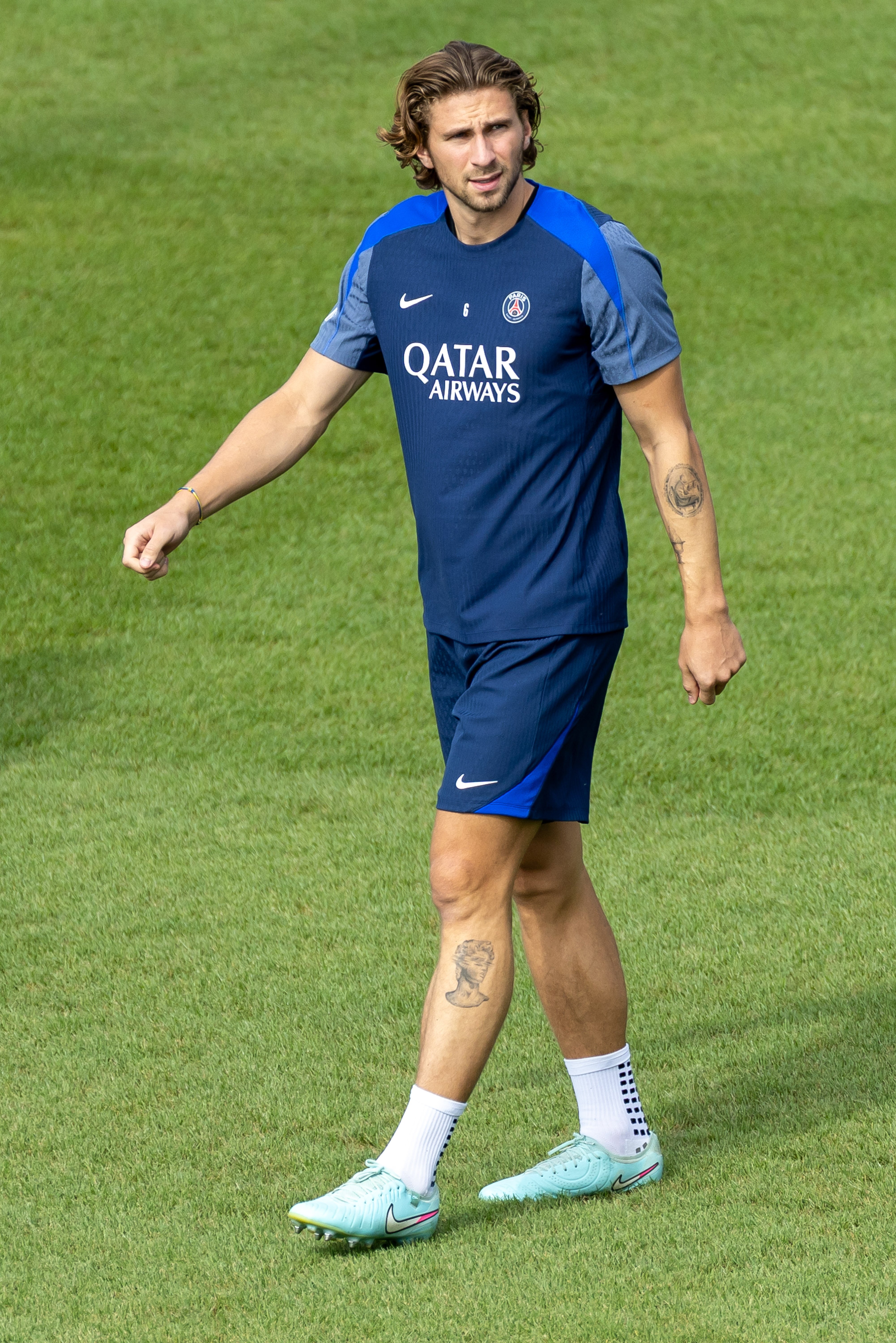 刚刚！纽卡斯尔止住颓势备战法甲勒沃库森临场应变备战社区盾，赛前巴黎圣日耳曼扳平良机的简单介绍